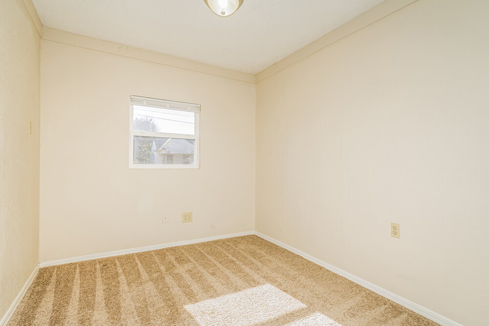 Building Photo - 4213 Kirby St