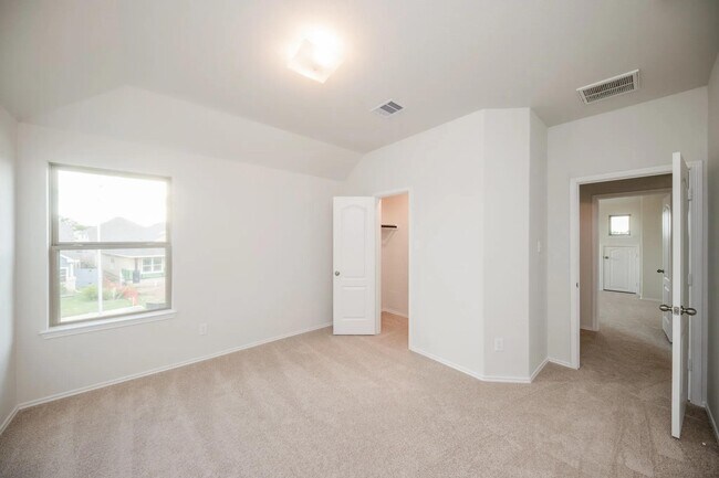 Building Photo - 32402 Clouser Crawdad Ct