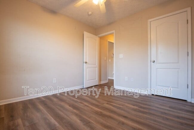 Building Photo - 6013 Granite Field Dr