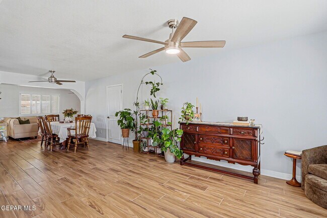 Building Photo - 10713 Eagle Pass Ln