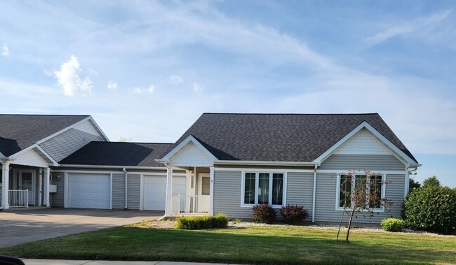 Building Photo - 255 Goehl Rd