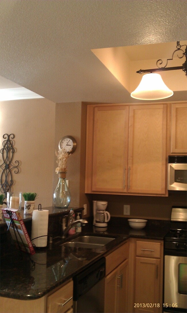 Building Photo - 270 E Flamingo Rd