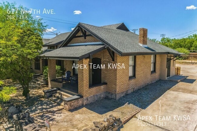 Building Photo - 617 N 7th Ave