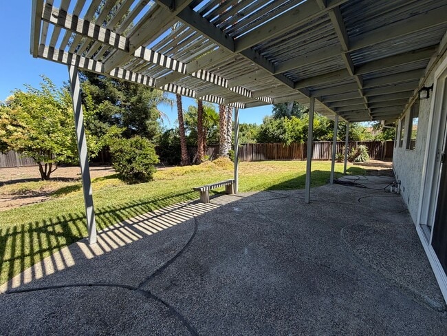 Building Photo - BLOSSOM VALLEY - Nice two story home on large lot, great location.