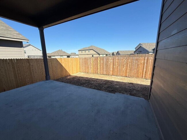 Building Photo - 962 Soapstone Pass