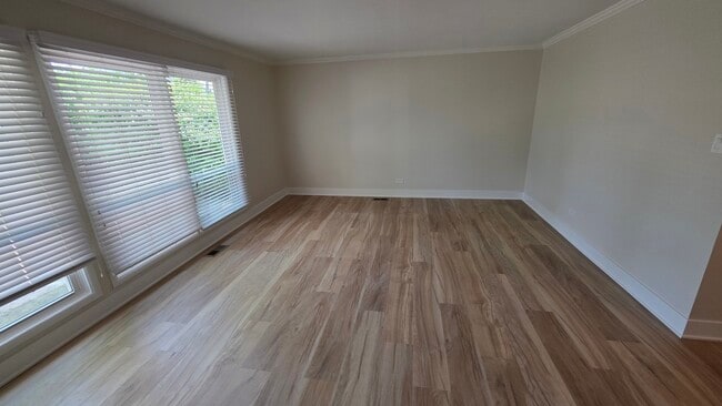 Building Photo - 720 Alcoa Ln