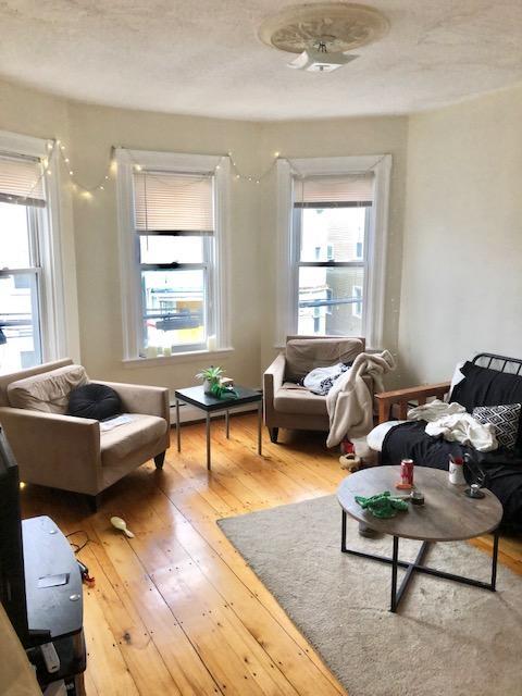 Building Photo - 55 Calumet St