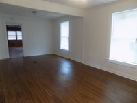 Building Photo - 1316 Stone Rd