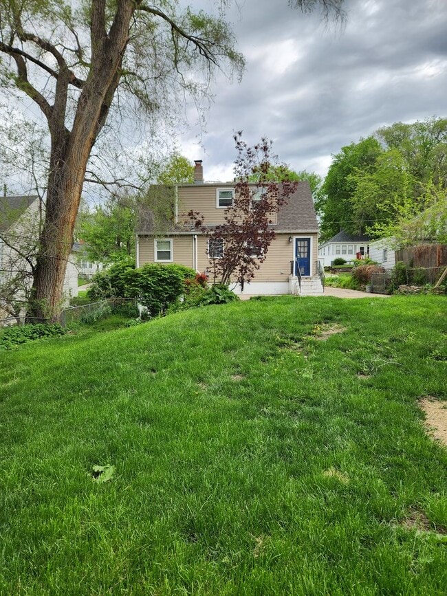 Building Photo - 4 Bedroom Home in Benson!
