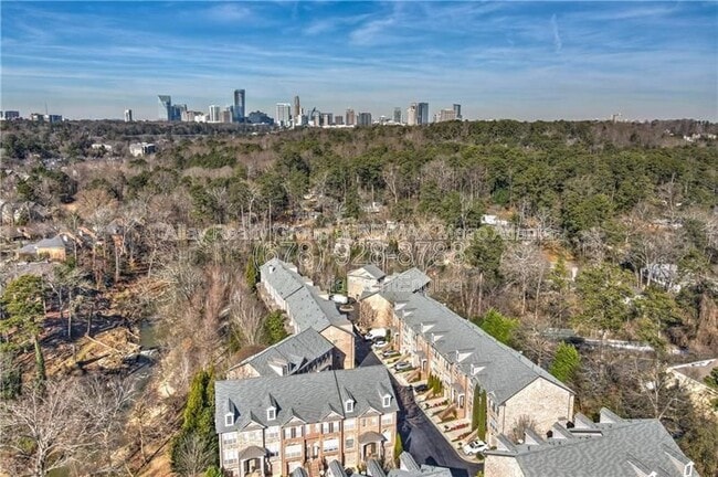 Building Photo - 2675 Rivers Edge Dr NE