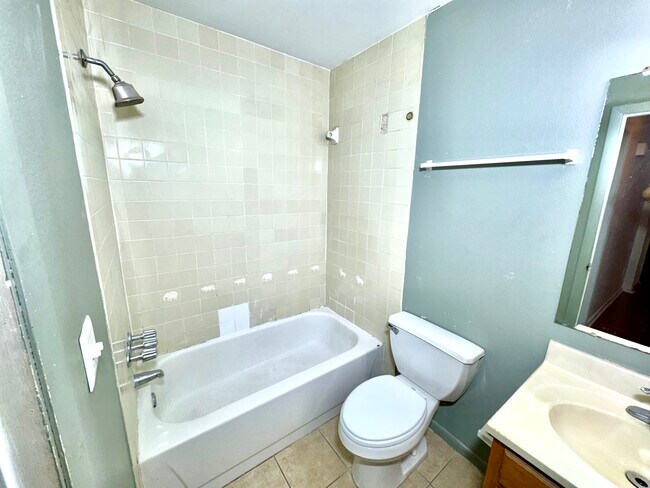 Building Photo - 6047 32nd St N