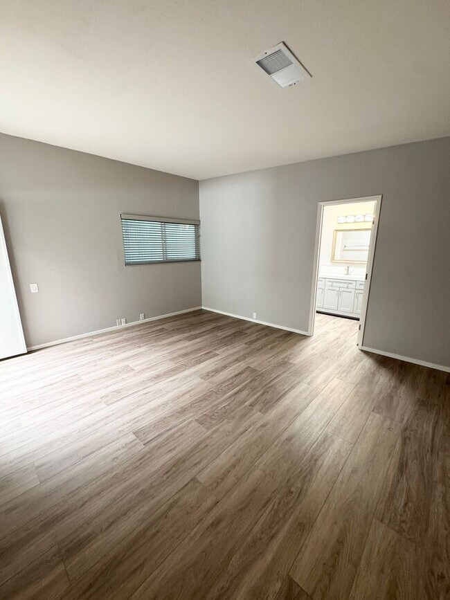 Building Photo - 1503 Brown Dr