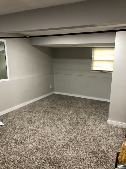 Building Photo - 8677 Canyon Cove Rd