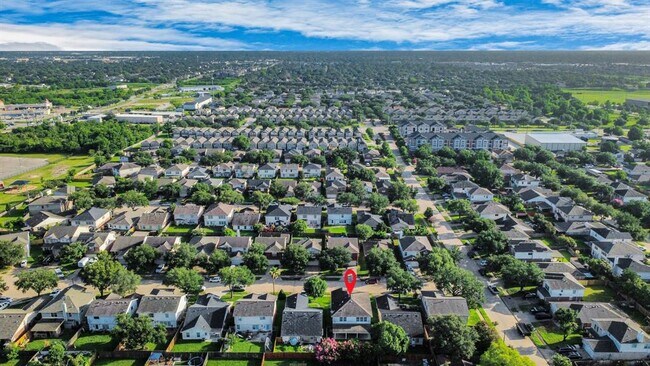 Building Photo - 17111 Plaistow court