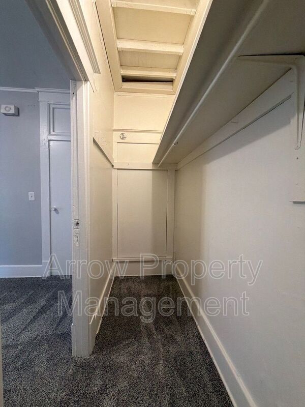 Building Photo - 1341 D St