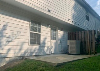Back Patio area - 1109 Maple Tree Ln