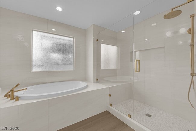 Building Photo - 465 Cabral Peak St