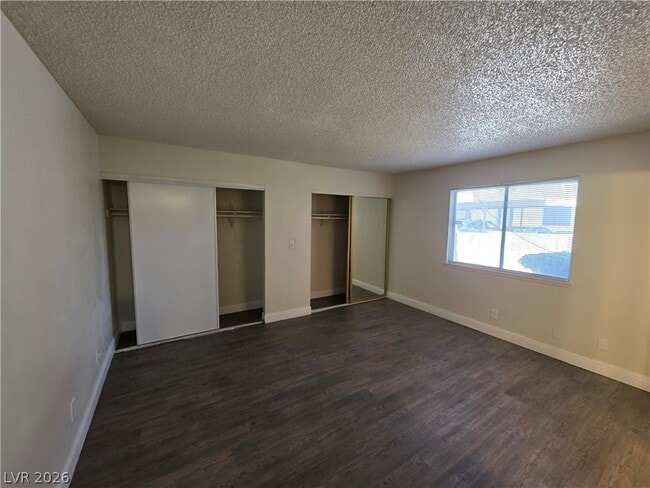 Building Photo - 4941 Newport Cove Dr