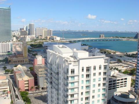 Building Photo - 133 NE 2nd Ave