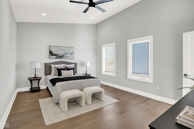 Building Photo - 816 East 21st St