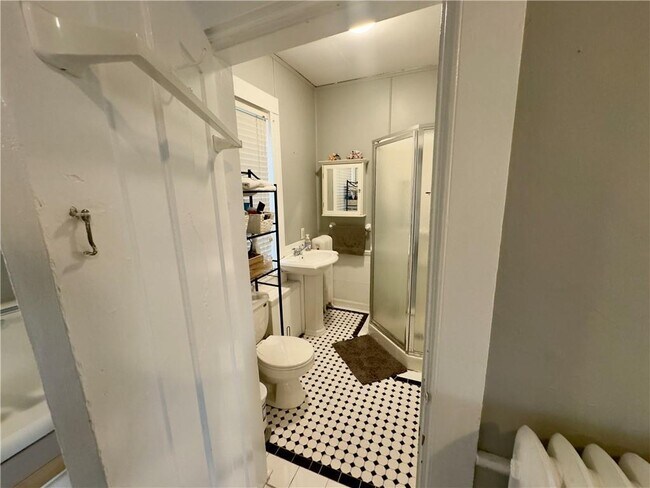 Bathroom - 45 Washington St