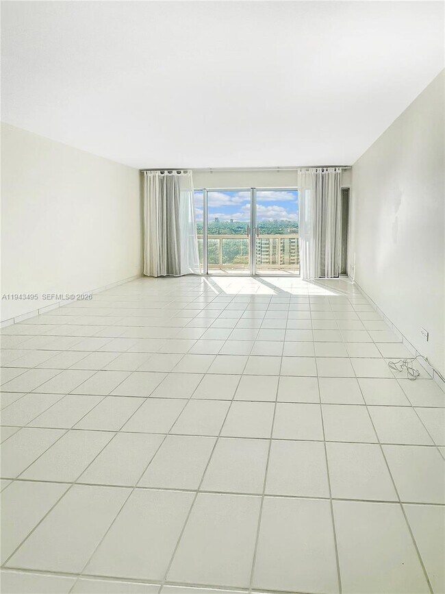 Building Photo - 2451 Brickell Ave