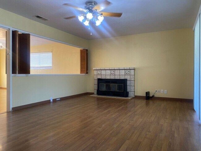 Building Photo - What if your happy place was home?