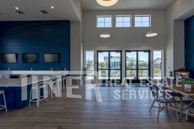 Building Photo - 3555 Nuestra Ave