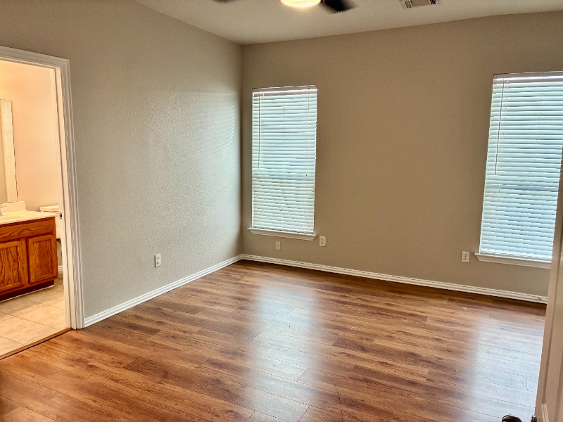 Building Photo - 1336 Kingston Pl