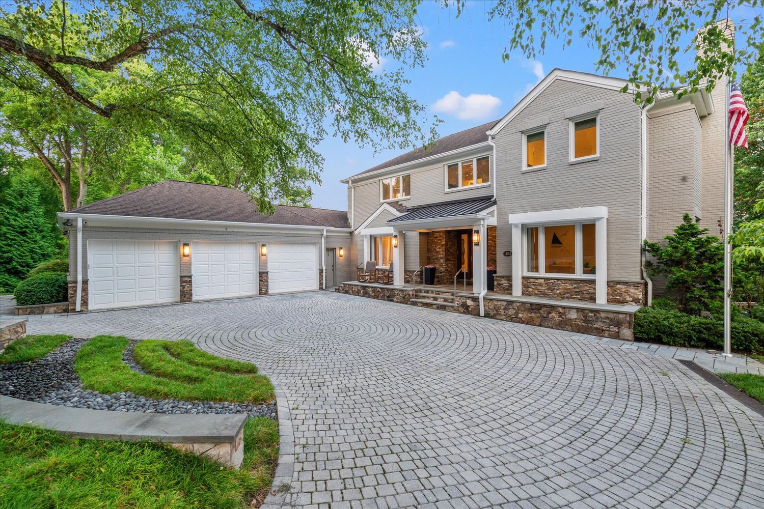 Building Photo - 1404 Coventry Ln