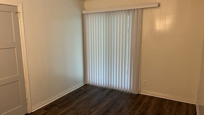 Building Photo - 1460 Kipling Dr