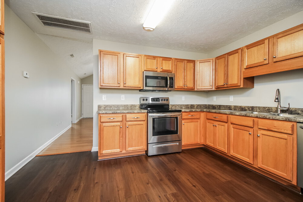 Building Photo - 1240 Crescent Ridge Drive