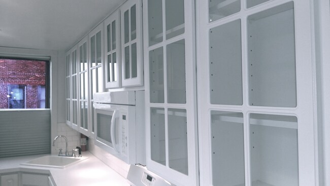 Building Photo - 1001 St Paul St