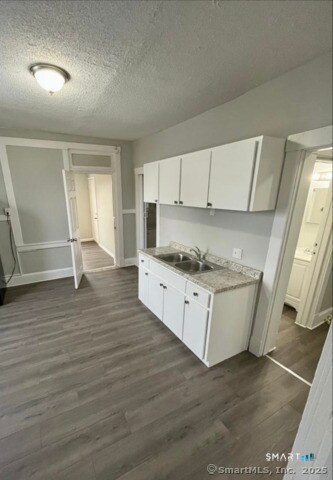 Building Photo - 18 S Whitney St