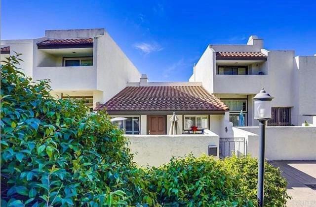 Building Photo - 7412 Caminito Carlotta