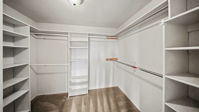 Building Photo - BEAUTIFUL HOME IN THE GLEN COVE AREA  OF VALLEJO WITH VIEWS OF THE BAY