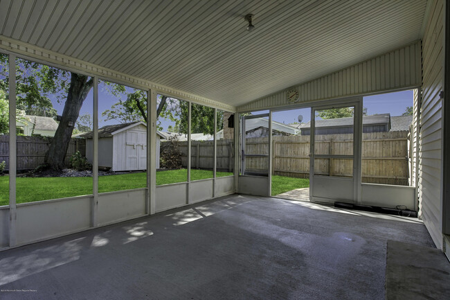 Building Photo - 2908 Alfaretta Pl