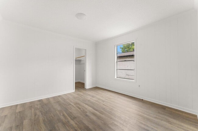 Building Photo - 610 Mcnabb St