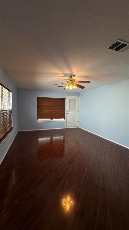 Building Photo - 13105 Lofton Cliff Dr