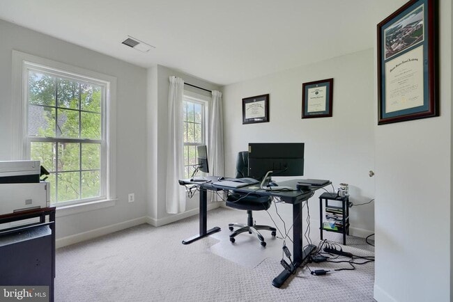 Building Photo - 1639 Whitehall Dr
