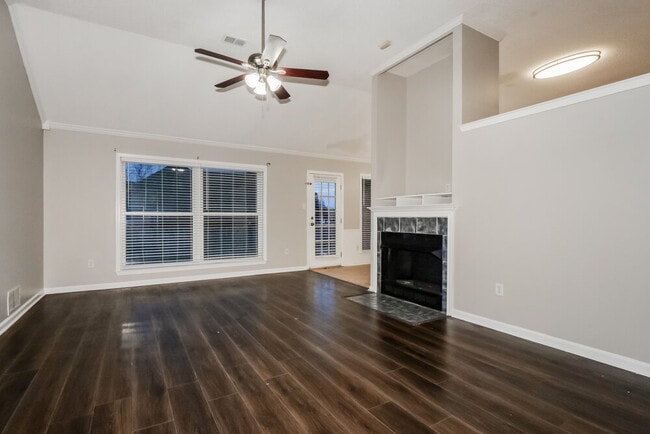 Building Photo - 7658 Shadow Hills Dr