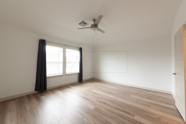 Building Photo - 4010 Garver Grv Ln