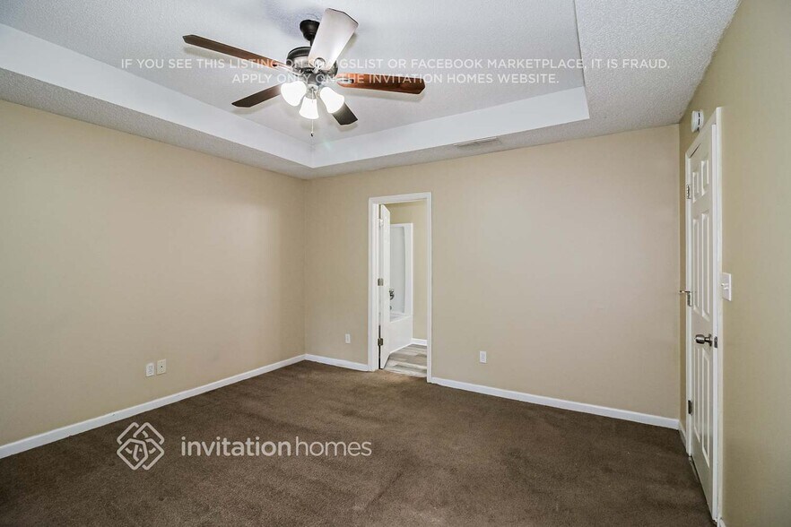 Building Photo - 1092 Meadow Glen Cir