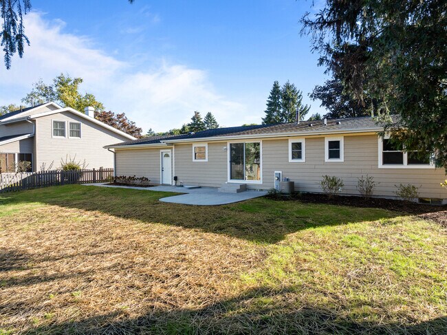 Building Photo - 1018 Bonnie Brae Ln
