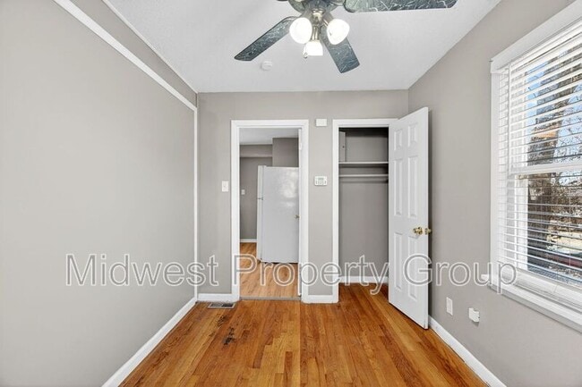 Building Photo - 8280 Frost Ave