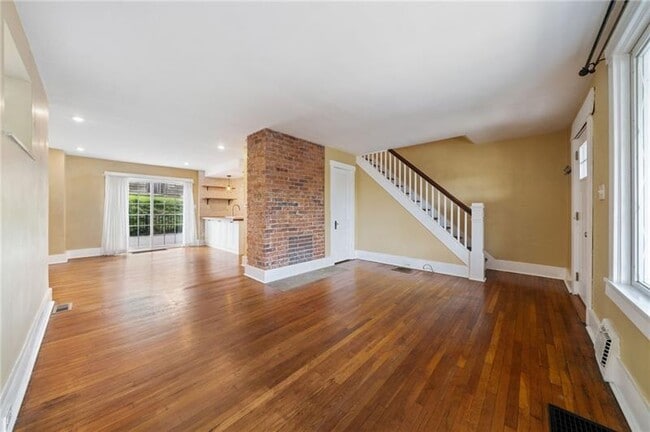 Building Photo - 1405 Morningside Ave