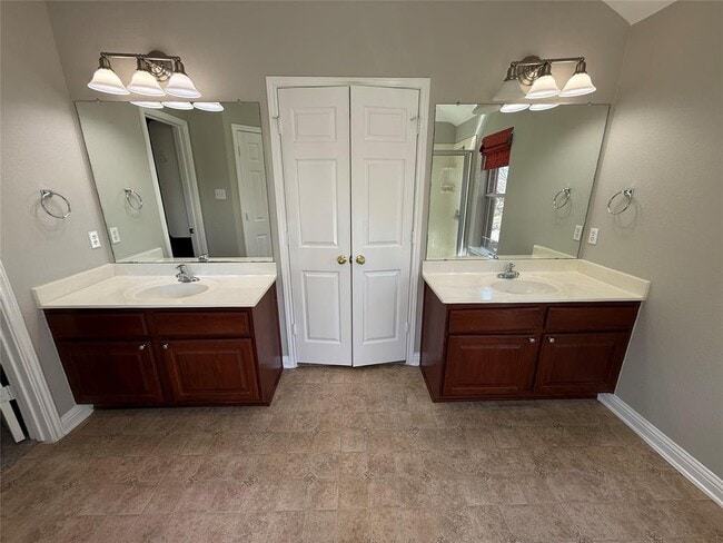 Building Photo - 3721 Gentle Winds Ln