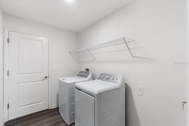 Building Photo - 946 Laurel Vw Wy