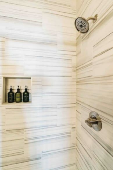 Building Photo - 315 N Rollston Ave