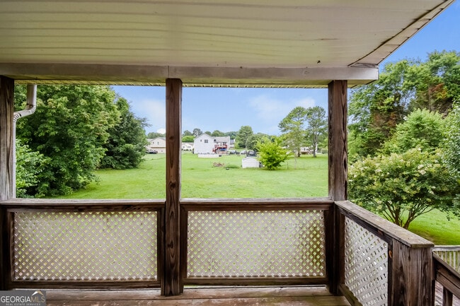 Building Photo - 32 Cathedral Heights